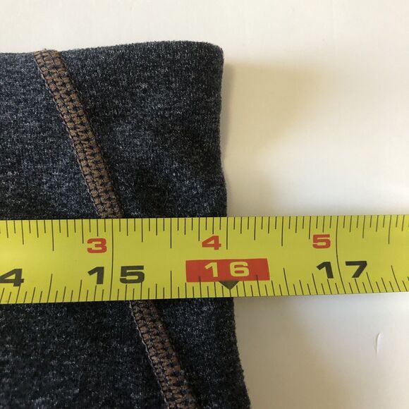 Gap Fit Women’s Capri Leggings Charcoal Gray Stretch Pull On Pocket Size Large - Picture 5 of 13